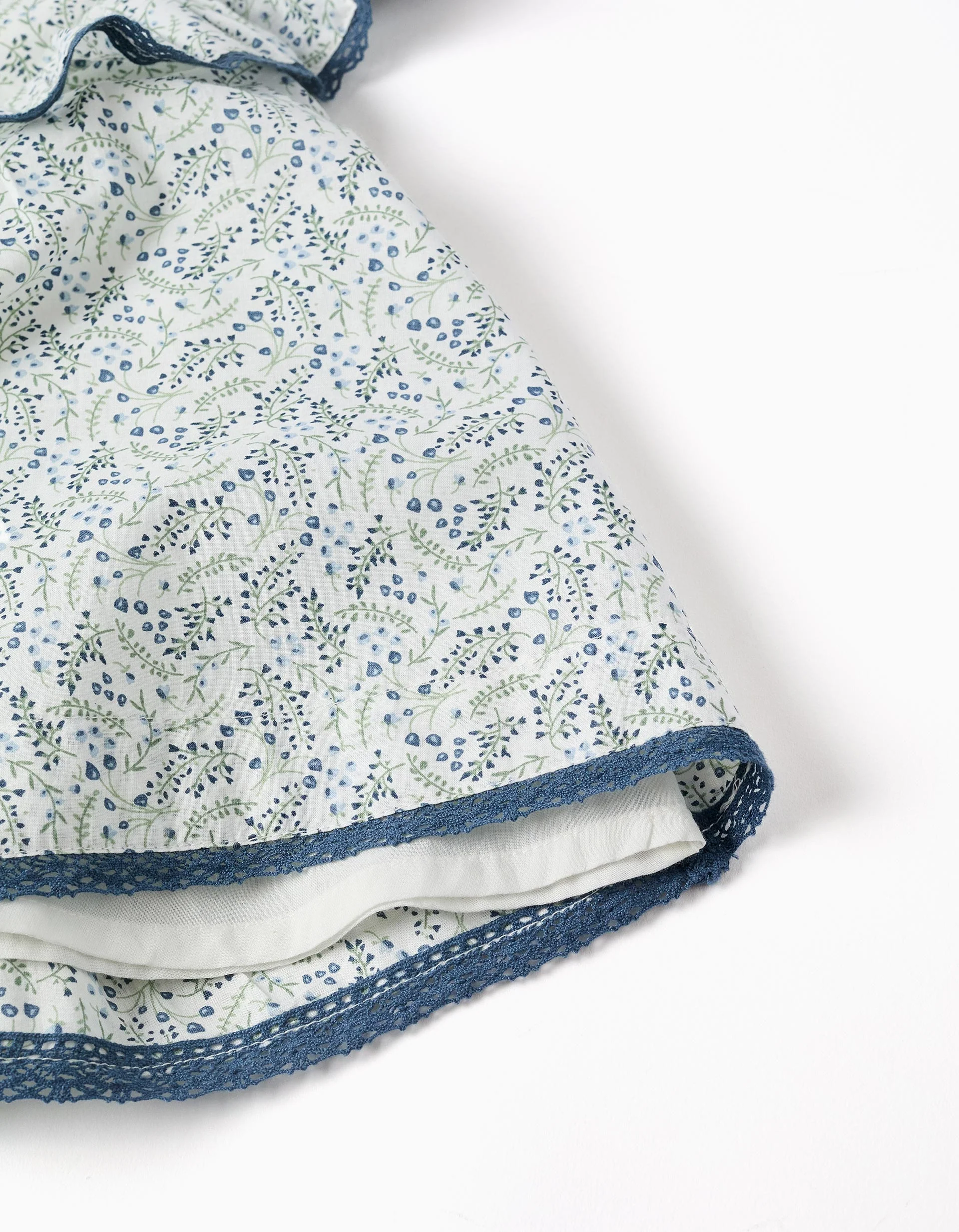 Cotton dress + bloomers with floral motif You&Me for baby girls, white - Image 4