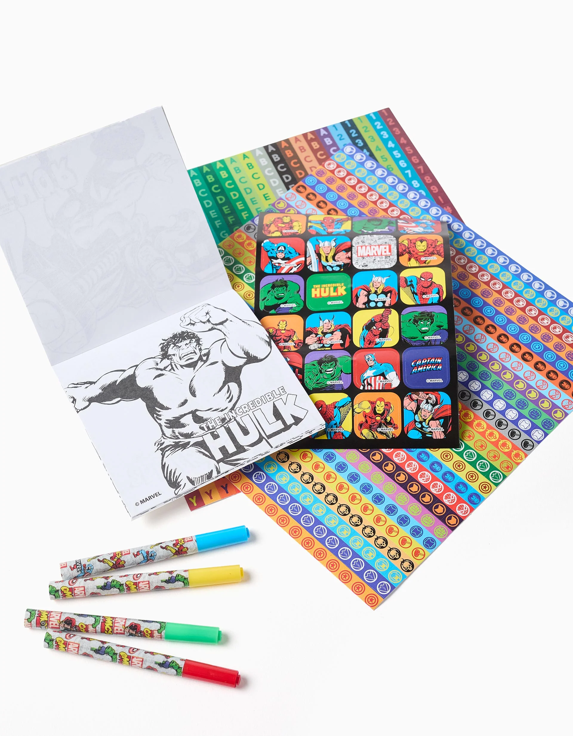 Marvel colouring sticker set for boys, 3Y+ - Image 4