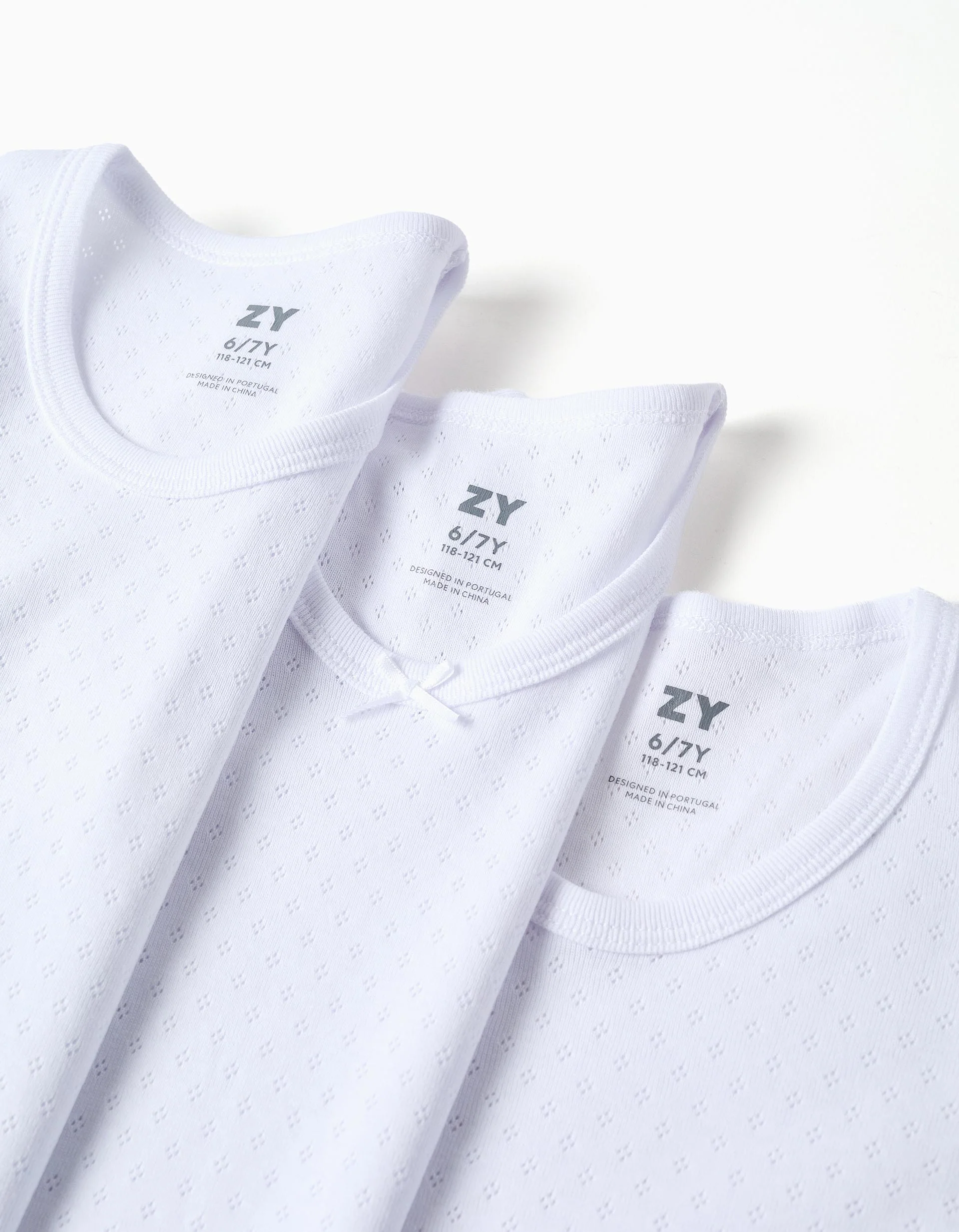 Pack of 3 long sleeve cotton undershirts for girls, white - Image 4
